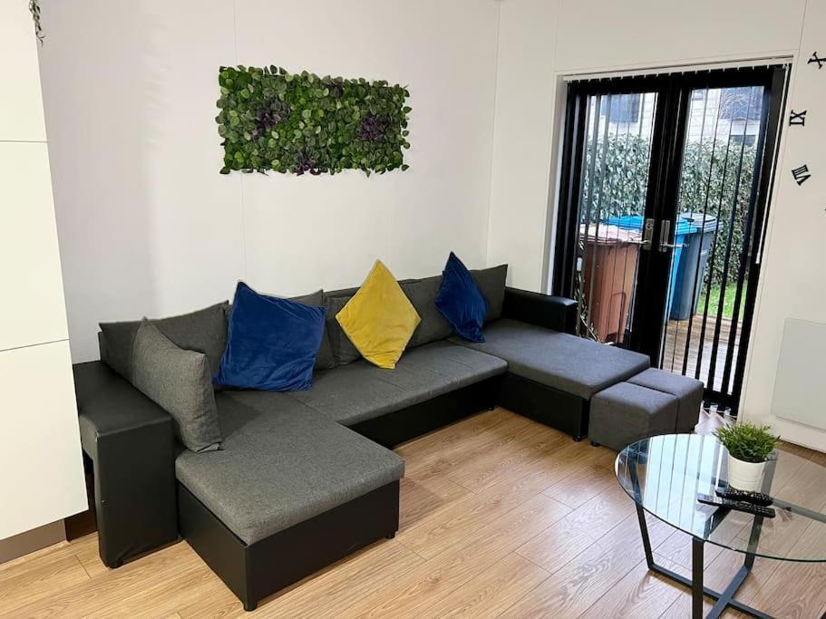 Large Townhouse 5 Beds With Two Parking Spaces - Manchester City Centre Екстер'єр фото