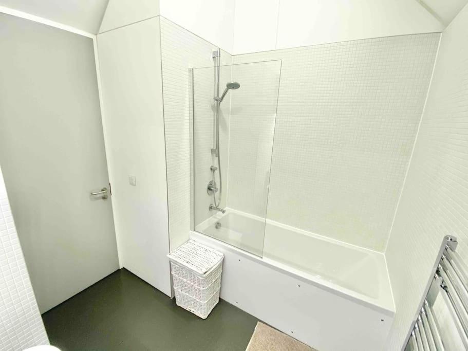 Large Townhouse 5 Beds With Two Parking Spaces - Manchester City Centre Екстер'єр фото